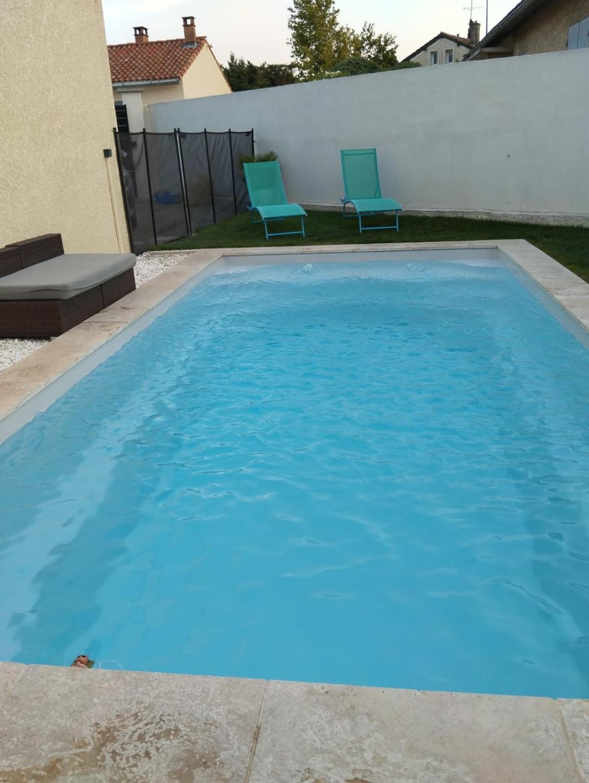 Villa J Et V Bédarrides Zewnętrze zdjęcie